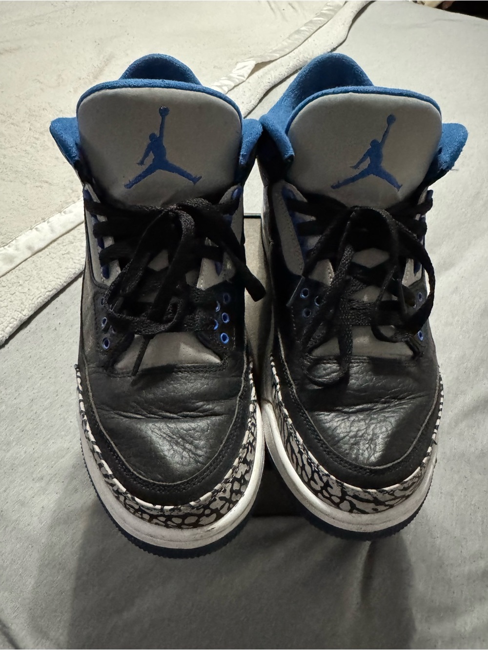 Jordan 3 Retro High-Top Sneakers in Black and Blue